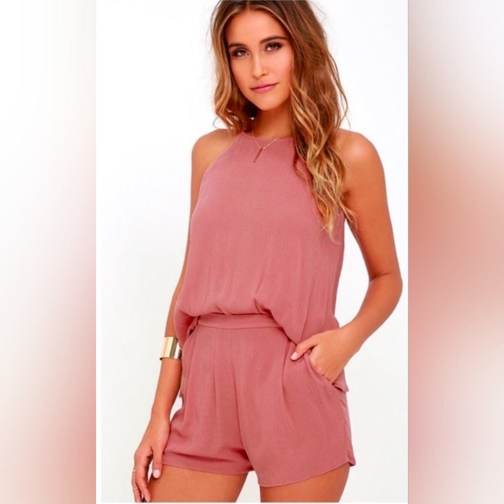 Olive + Oak Pink Romper Shorts Jumpsuit Size S Small Sleeveless Tank Top Pockets